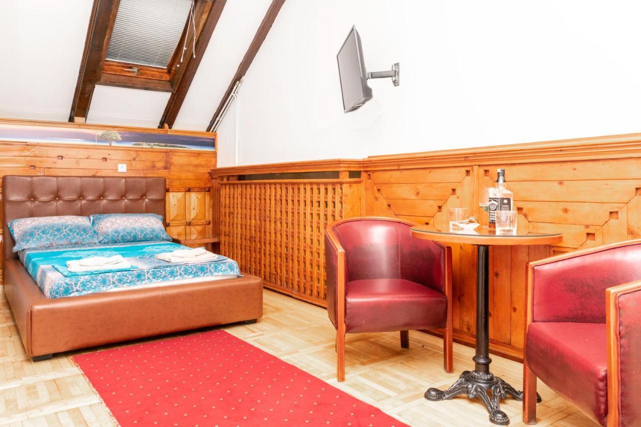 Fortezza Rooms Nis Bagian luar foto